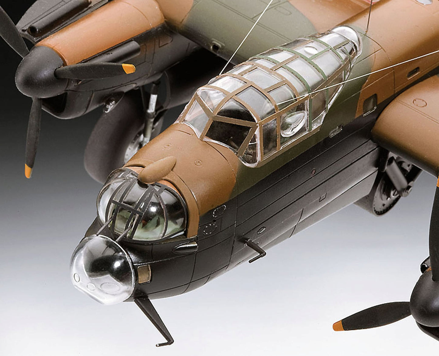 Modèle réduit Revell Lancaster B.III "Dambusters"