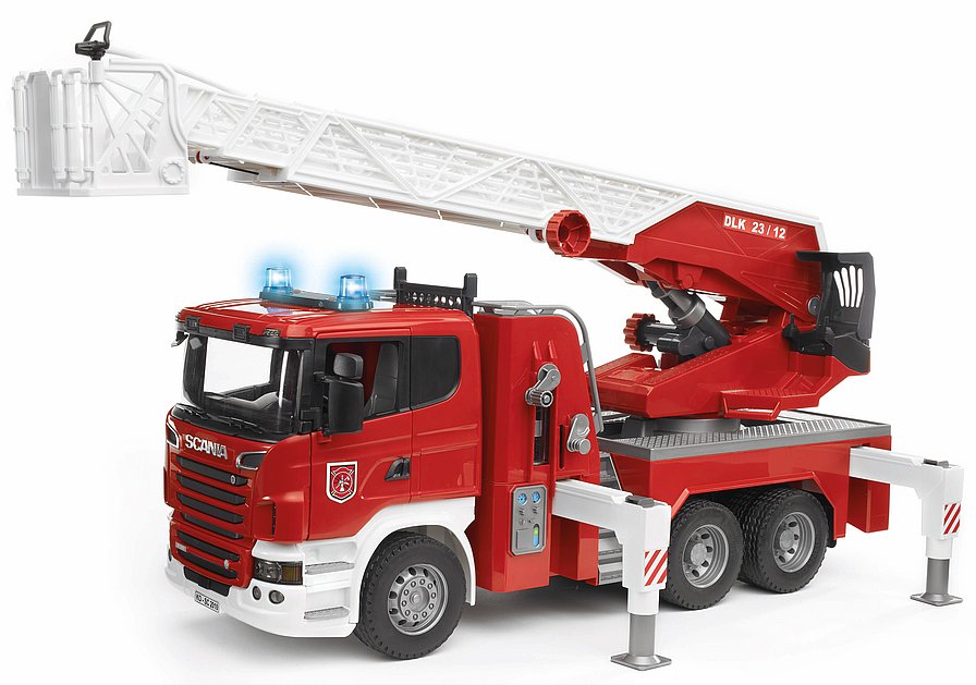 Camion de pompier Scania série R avec pompe à eau